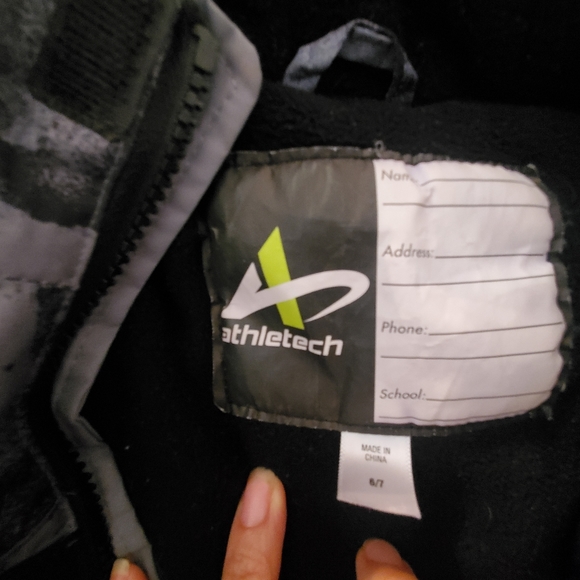 Kids puff jacket with detachable fur mohawk - Picture 2 of 2